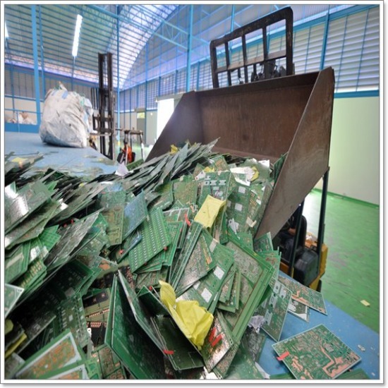 รับซื้อแผงวงจร ชลบุรี รับซื้อแผงวงจร ชลบุรี